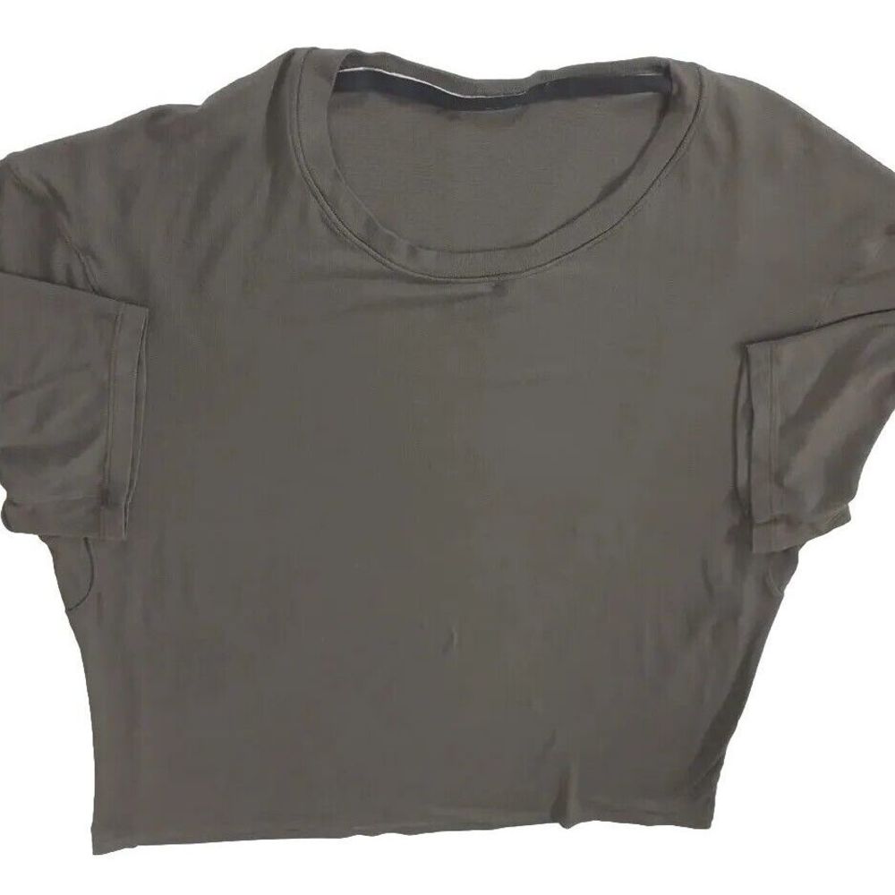 Lululemon Shirt Men XL Short Sleeve Athleisure Gym Vent T Shirt Seaweed Green
